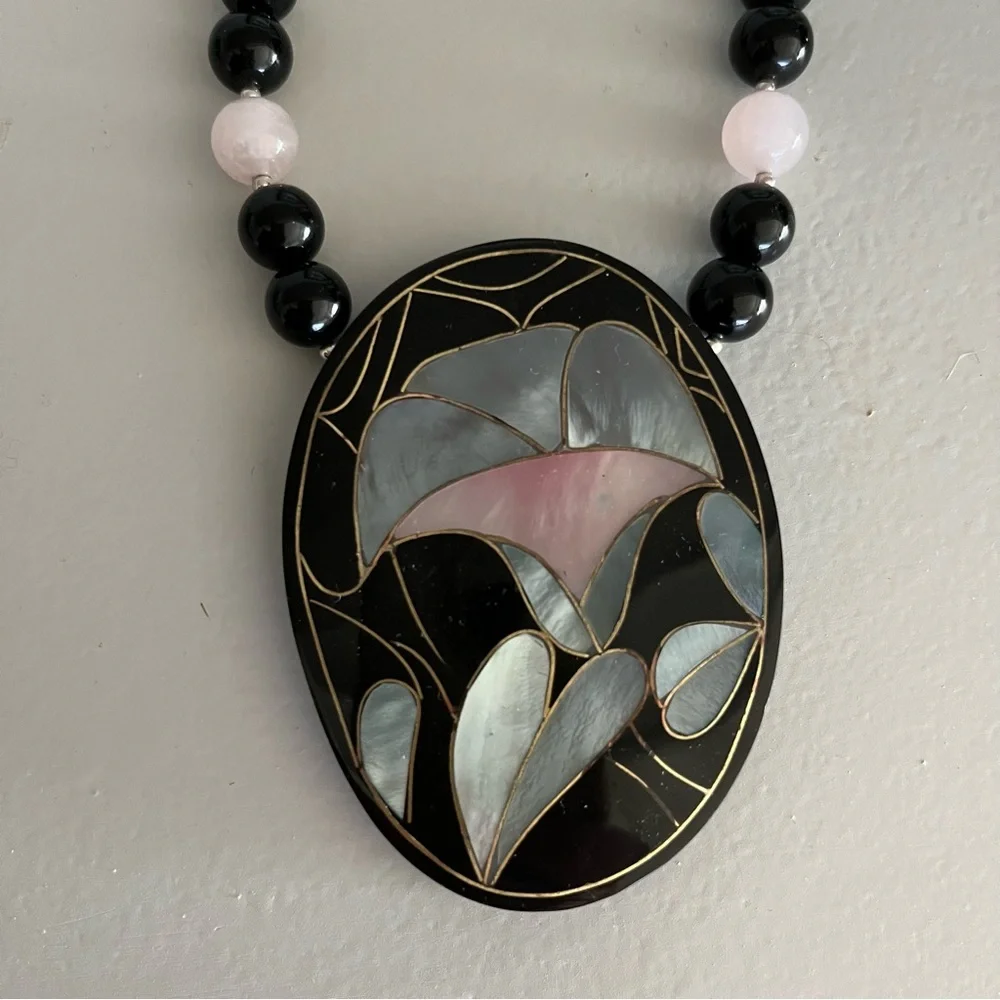 VTG Sterling 925 MOP Inlay Pink Jade BLK Onyx Agate Bead Designer Necklace - Picture 10 of 12